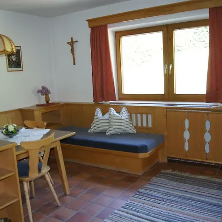 Riedhof Apartment